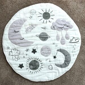 Pottery Barn Kids - Skye Moon & Stars Muslin Travel Play Mat